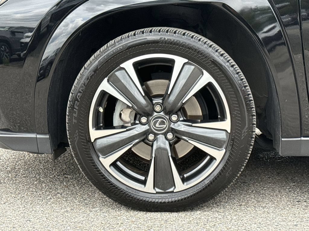 Used 2022 Lexus UX 250h w/ Premium Package AWD/4WD image 19