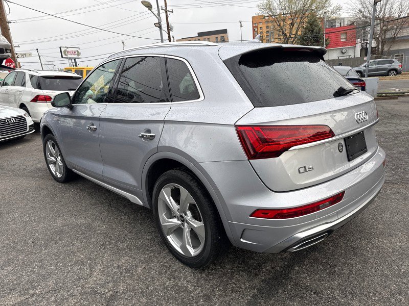 Used 2022 Audi Q5 2.0T Premium Plus w/ Premium Plus Package image 53