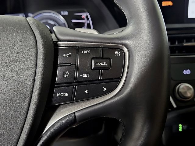 Used 2024 Lexus ES 300h w/ Premium Package image 24
