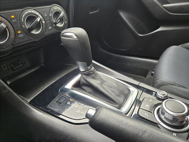 Used 2016 MAZDA MAZDA3 i Sport w/ Preferred Equipment Package FWD image 14