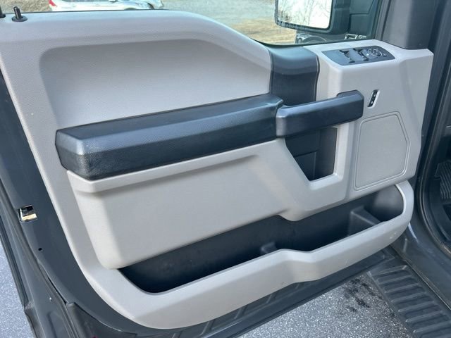 Used 2016 Ford F150 XL w/ Equipment Group 101A Mid image 13