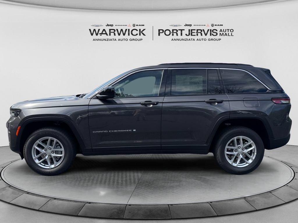 New 2026 Jeep Grand Cherokee Laredo X AWD/4WD image 2