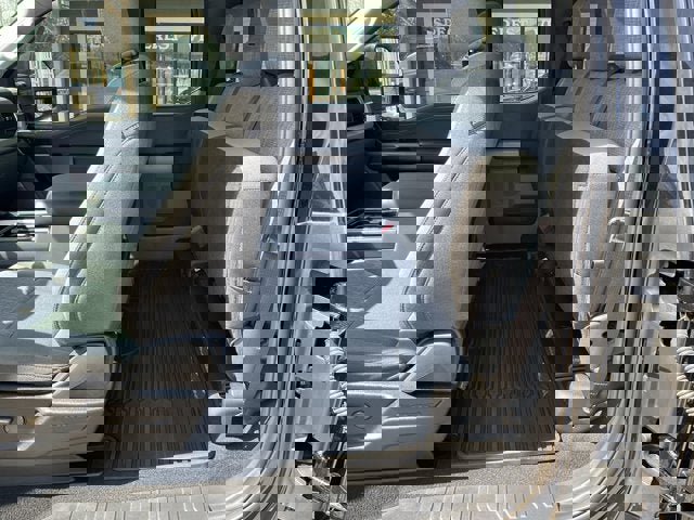 Used 2023 Ford F250 XLT w/ XLT Premium Package AWD/4WD image 17