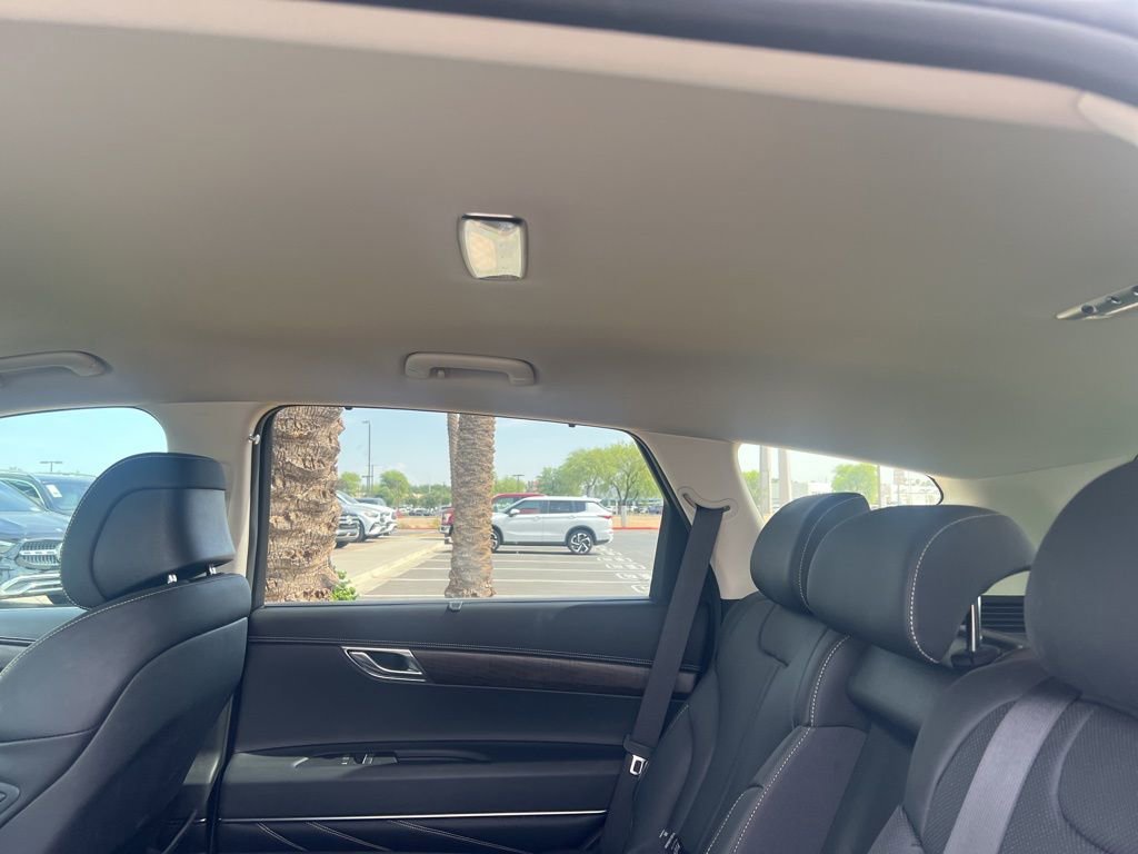 Used 2024 Genesis GV80 2.5T image 9