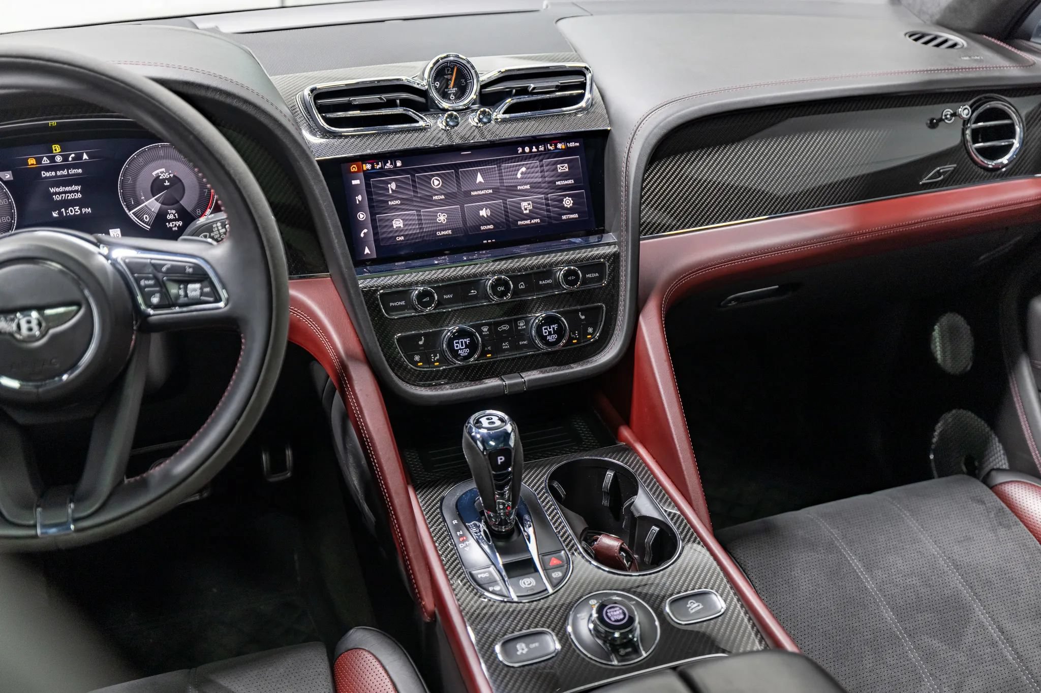 Used 2022 Bentley Bentayga AWD/4WD image 43