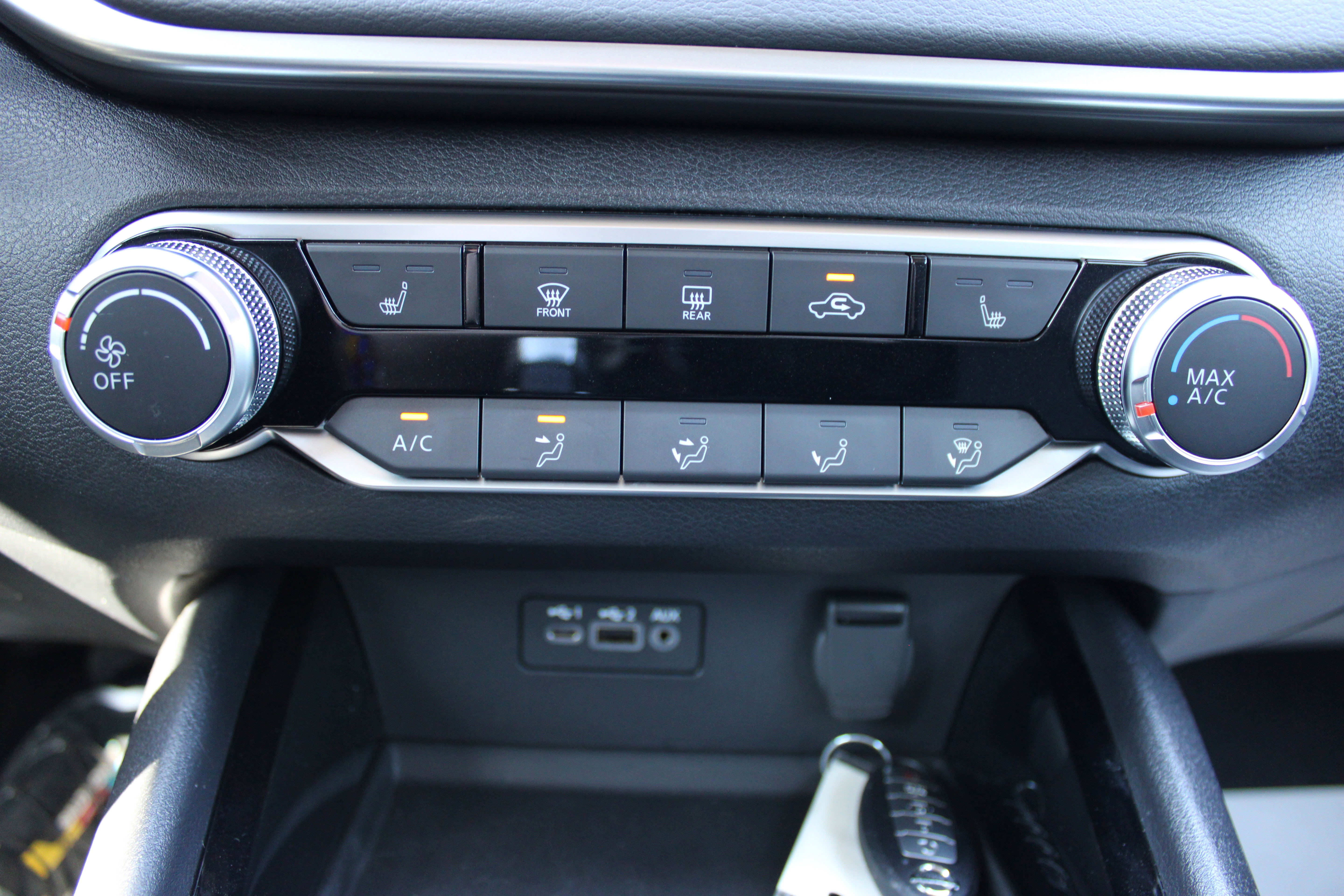 Used 2022 Nissan Altima 2.5 SV w/ SV Premium Package image 16
