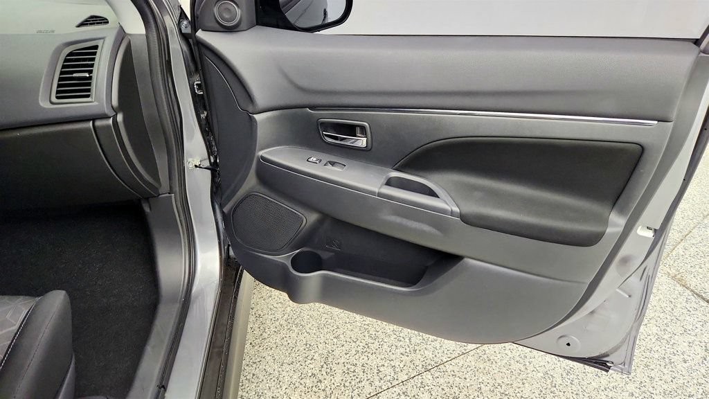 Used 2021 Mitsubishi Outlander Sport FWD image 22