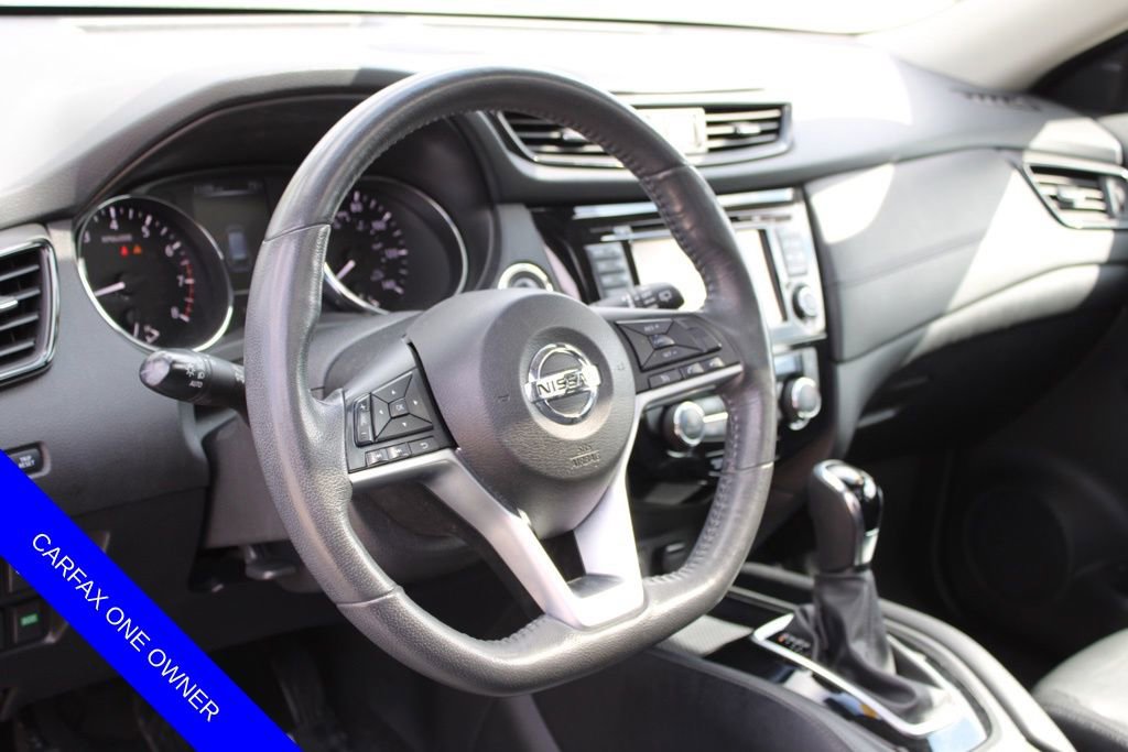 Used 2017 Nissan Rogue SL w/ SL Premium Package AWD/4WD image 18