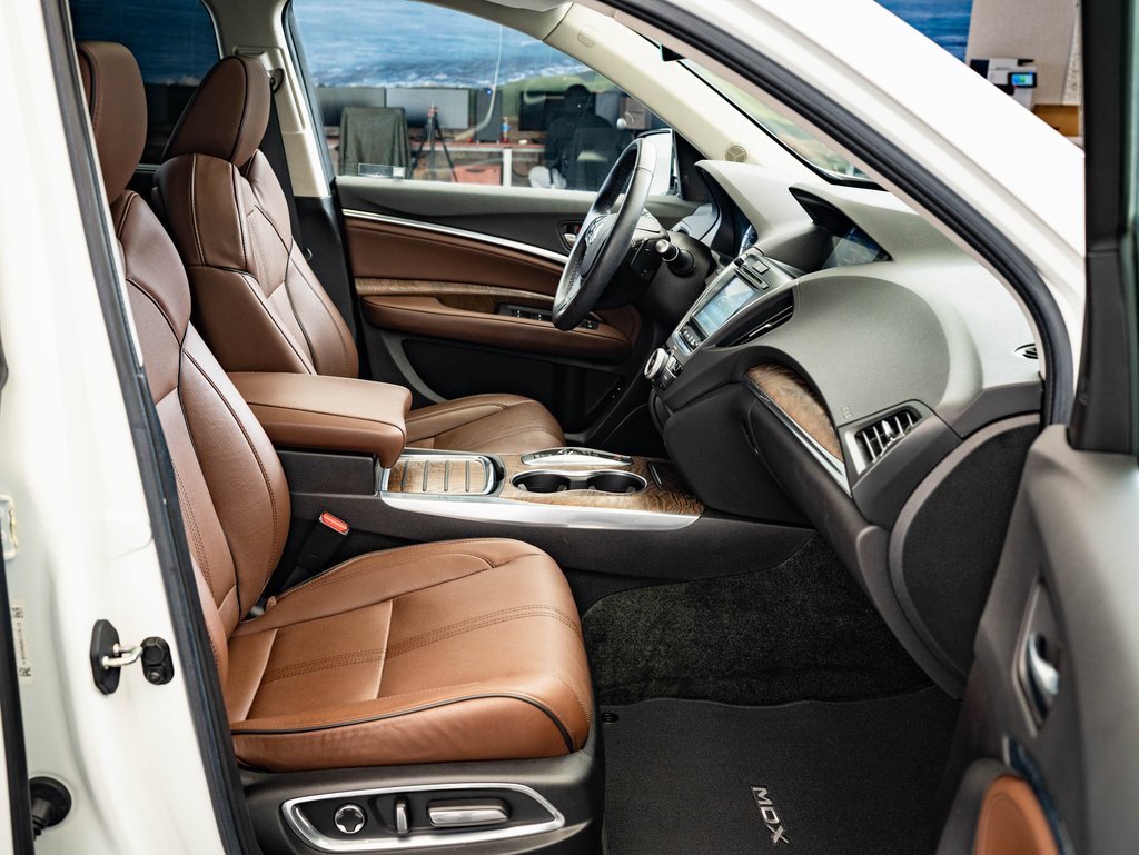 Used 2019 Acura MDX FWD w/ Advance Package image 21