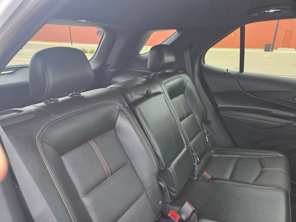 Used 2023 Chevrolet Equinox Premier AWD/4WD image 41