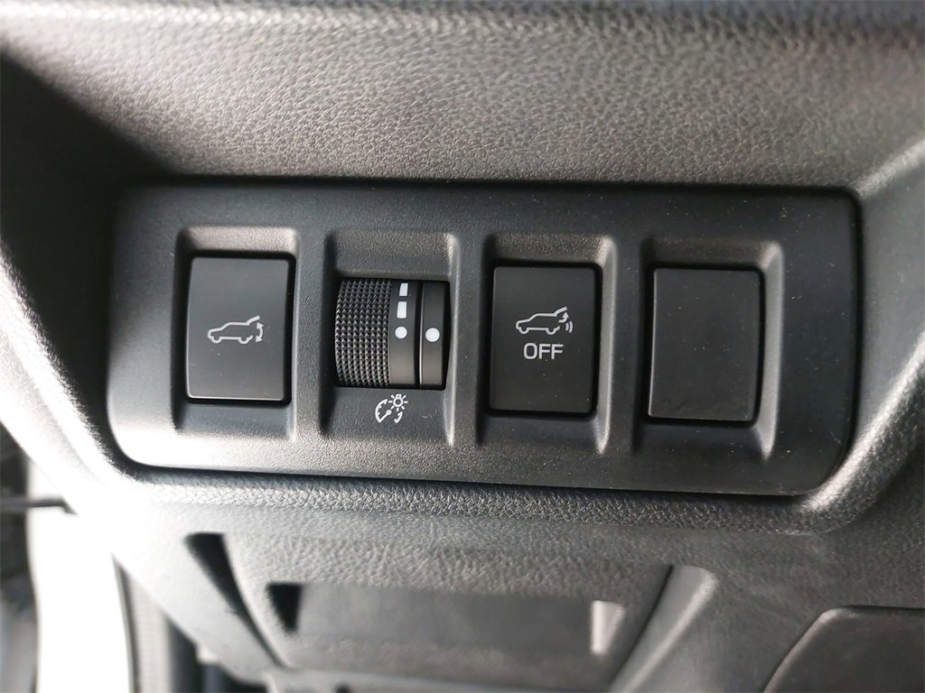 Used 2022 Subaru Outback Limited image 25