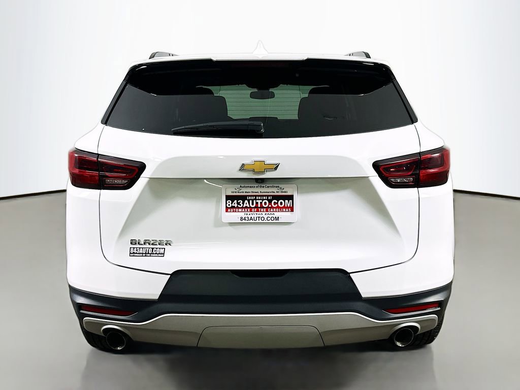 Used 2024 Chevrolet Blazer LT w/ Convenience Package image 6