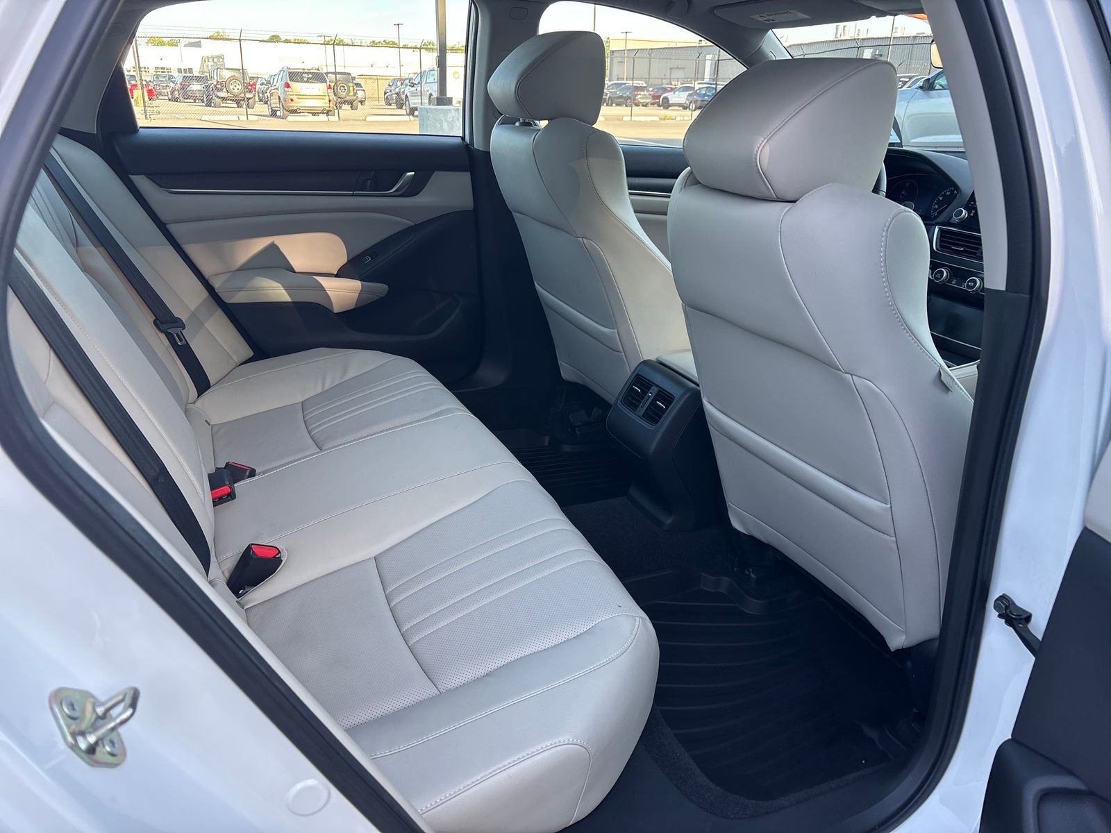 Certified 2018 Honda Accord EX-L image 11