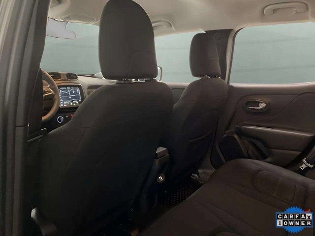 Used 2022 Jeep Renegade Latitude image 20