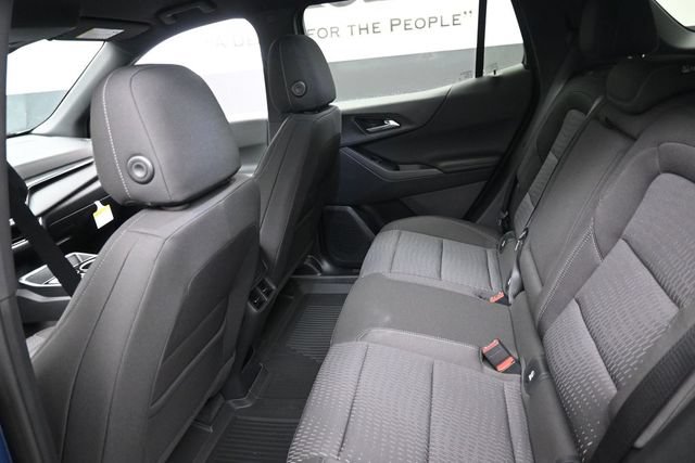 New 2026 Chevrolet Equinox LT w/ Safety and Technology Package FWD image 9