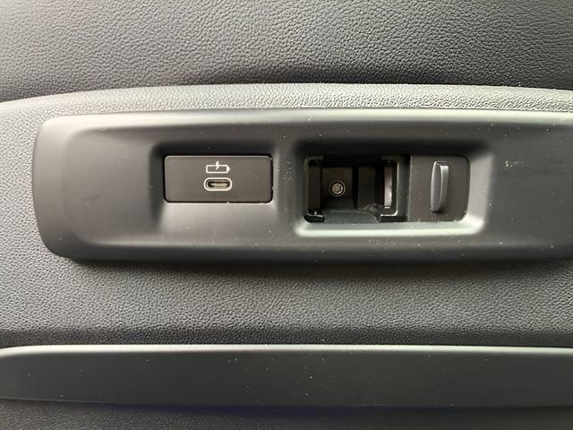 Used 2019 BMW X5 xDrive40i w/ Executive Package AWD/4WD image 36