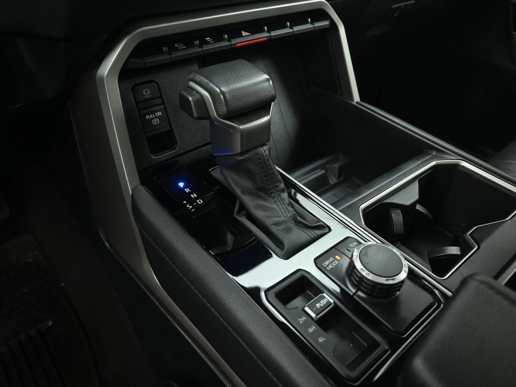 Used 2024 Toyota Tundra Limited image 17