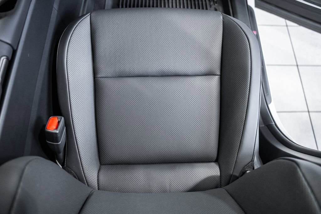 New 2026 Toyota Crown Signia image 33