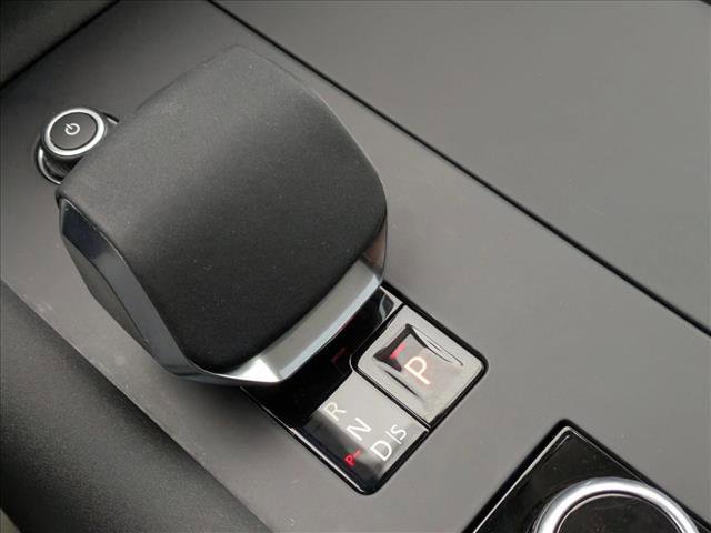 Certified 2025 Land Rover Discovery S image 12