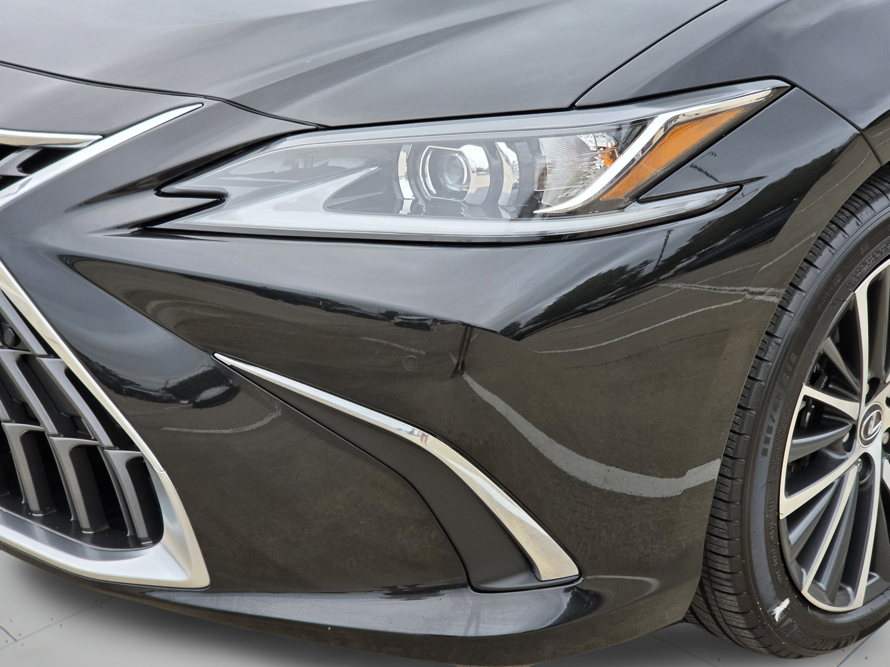 Used 2023 Lexus ES 350 w/ Premium Package FWD image 35