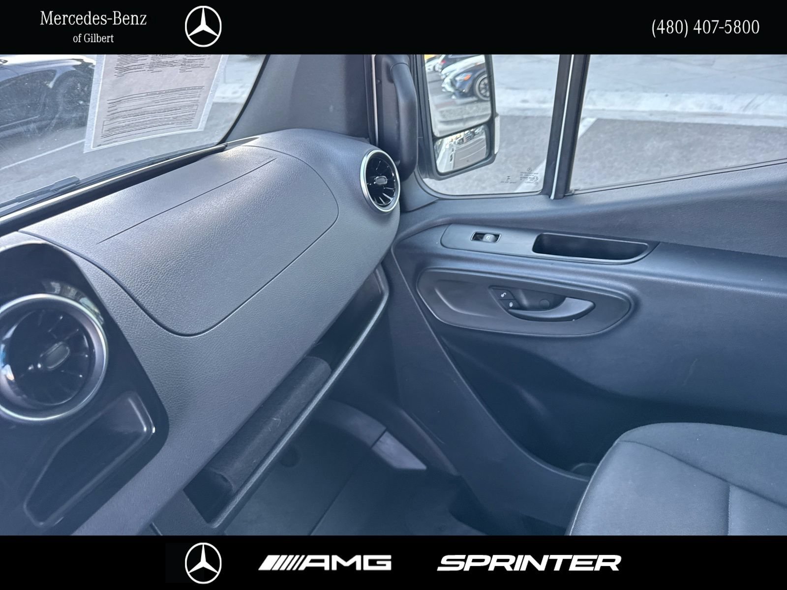 Used 2025 Mercedes-Benz Sprinter 2500 image 26