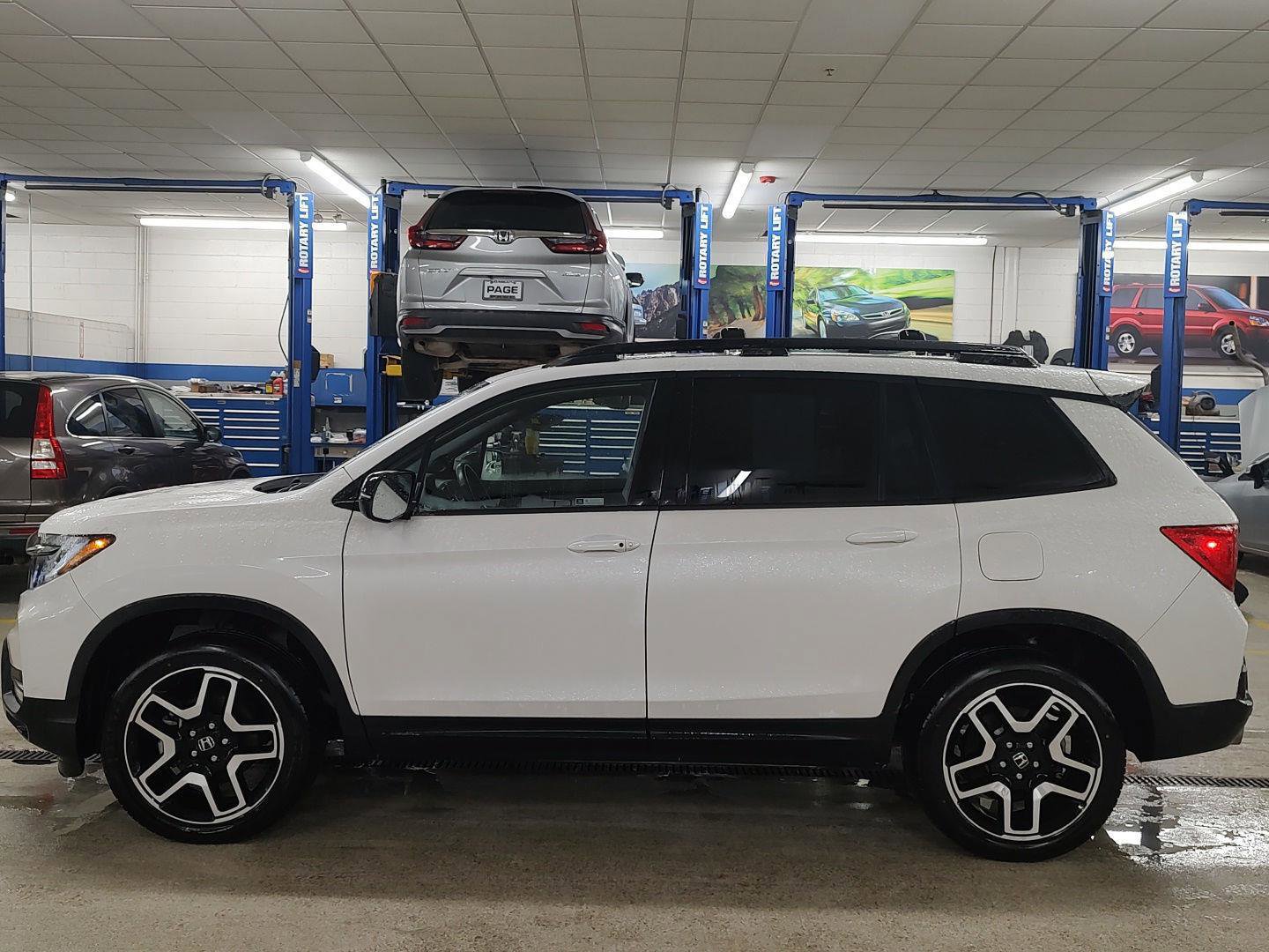 Used 2023 Honda Passport Elite image 33