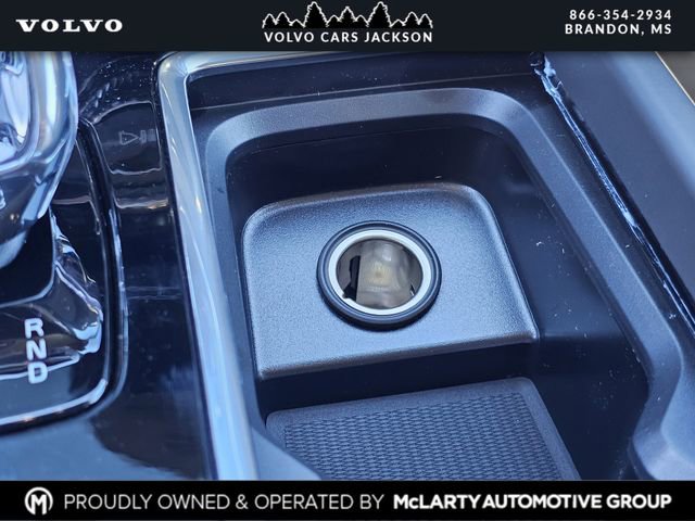 New 2026 Volvo XC60 B5 Plus w/ Protection Package Premier image 22