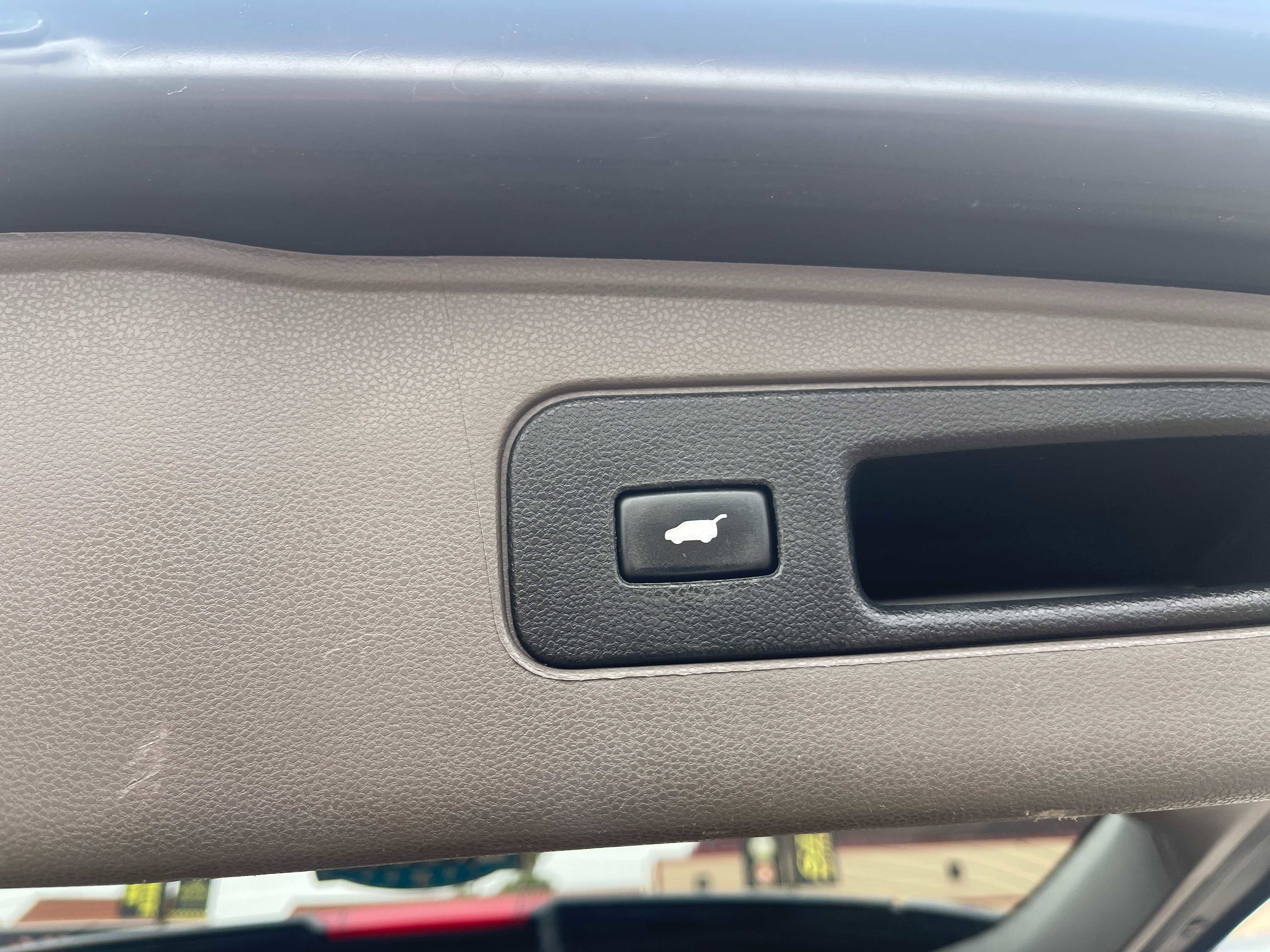 Used 2014 Honda Odyssey Touring Elite image 10