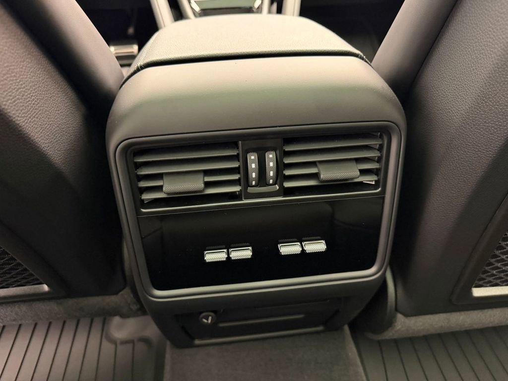 New 2026 Porsche Cayenne S AWD/4WD image 16