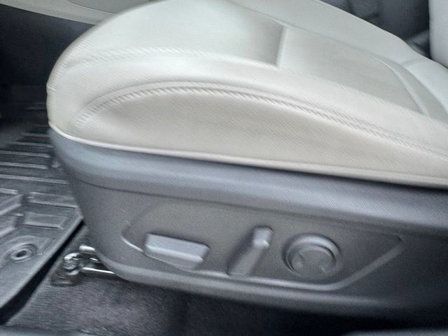 Used 2025 Hyundai Tucson SEL AWD/4WD image 22