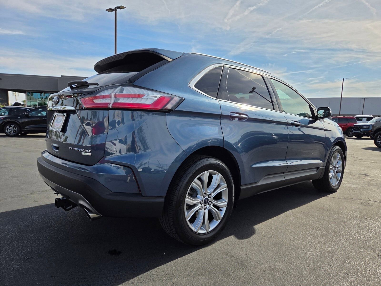 Certified 2019 Ford Edge Titanium AWD/4WD image 6