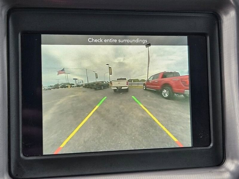 Used 2023 Dodge Challenger SXT image 19