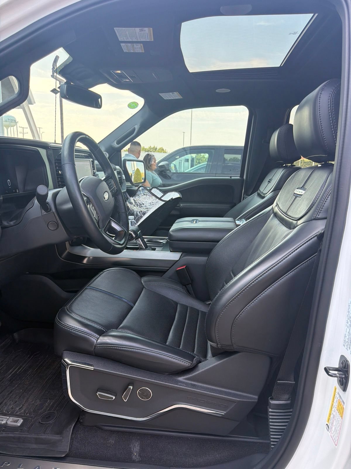 Used 2024 Ford F150 Platinum w/ Equipment Group 702A High AWD/4WD image 10