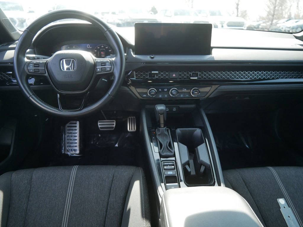 Used 2024 Honda Accord Sport image 13