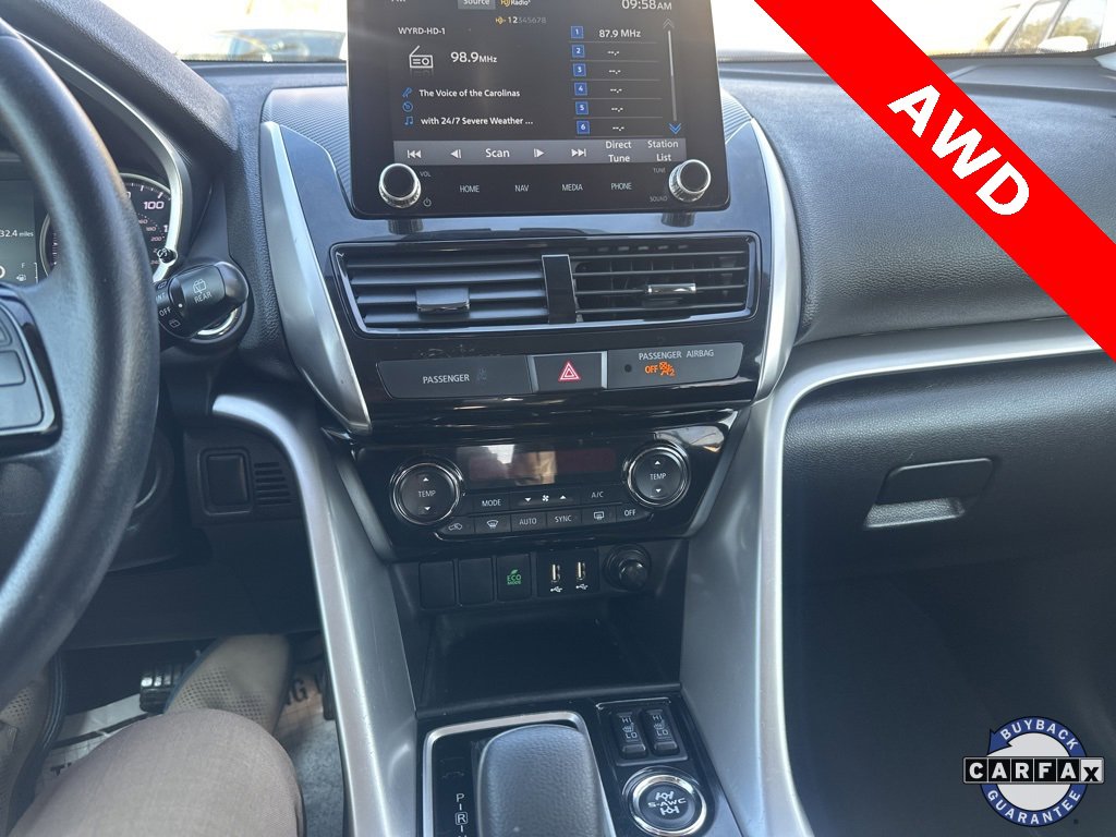 Used 2022 Mitsubishi Eclipse Cross SE image 12