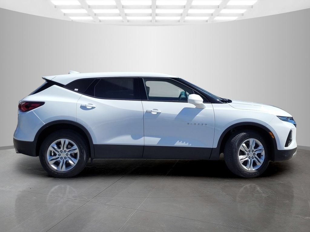 Used 2020 Chevrolet Blazer LT FWD image 3