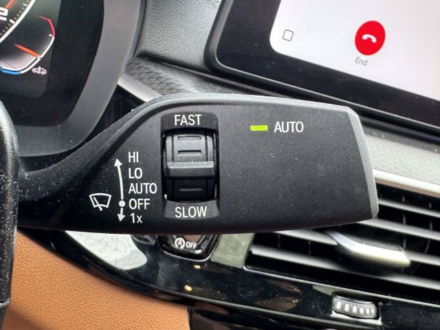 Used 2021 BMW M550i xDrive AWD/4WD image 30