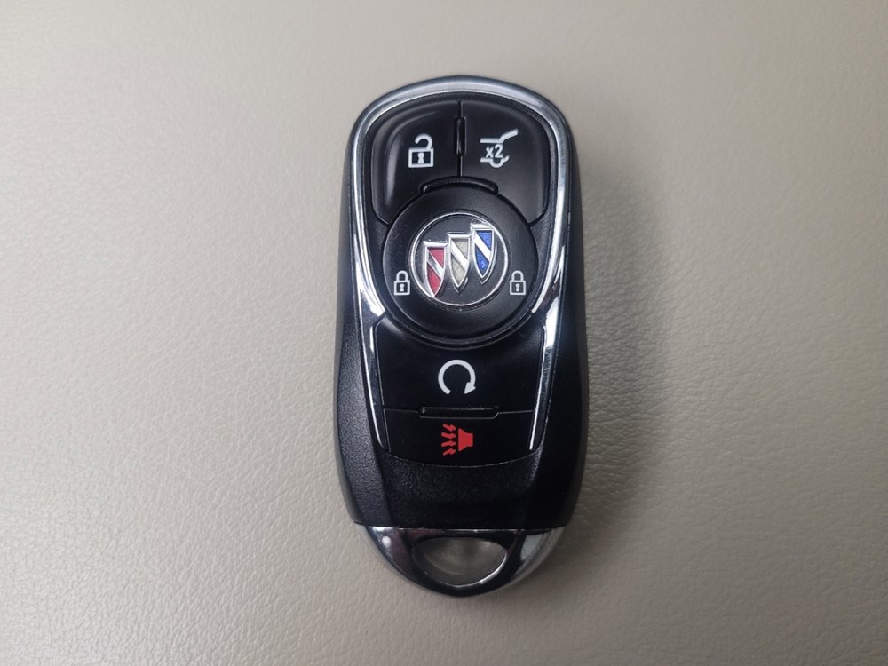 Used 2021 Buick Enclave Essence w/ Sound and Sites Package image 32