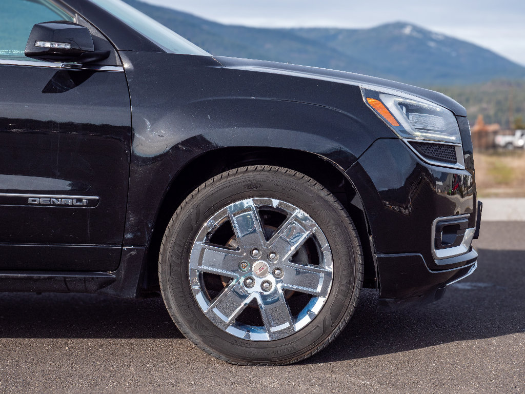 Used 2016 GMC Acadia Denali image 7