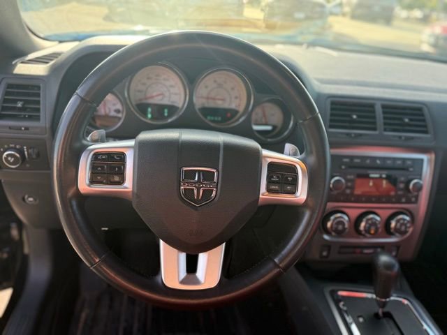 Used 2013 Dodge Challenger R/T image 16