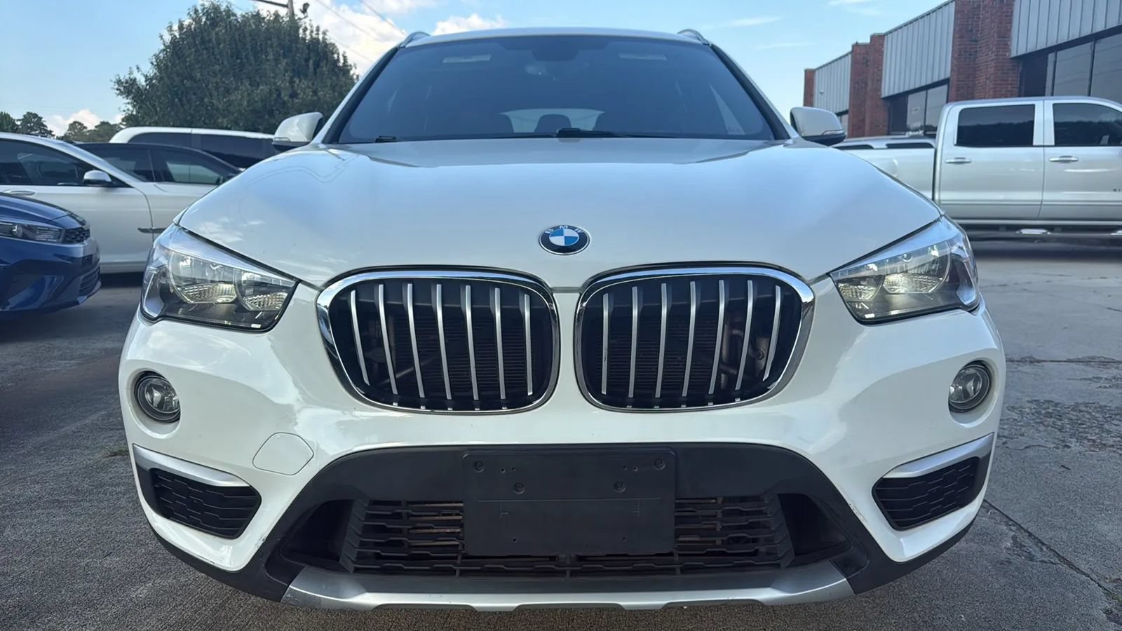 Used 2018 BMW X1 xDrive28i AWD/4WD image 8