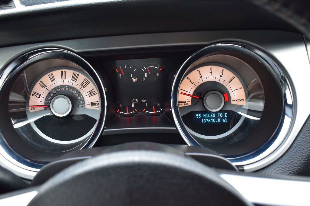 Used 2012 Ford Mustang Premium RWD image 25