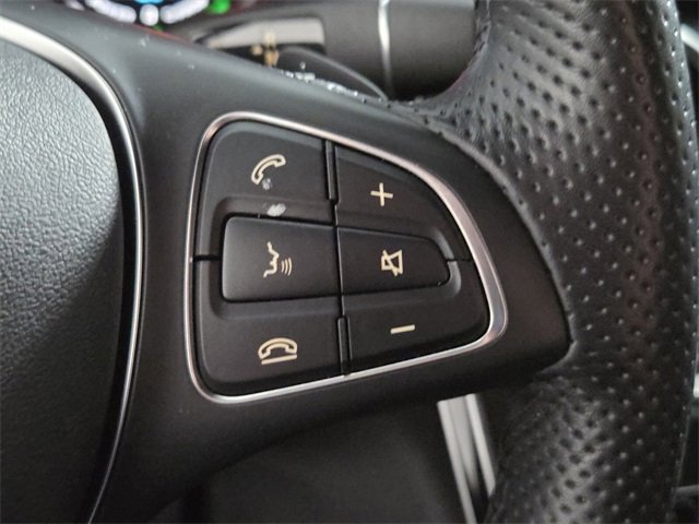 Used 2019 Mercedes-Benz GLC 350e 4MATIC image 23