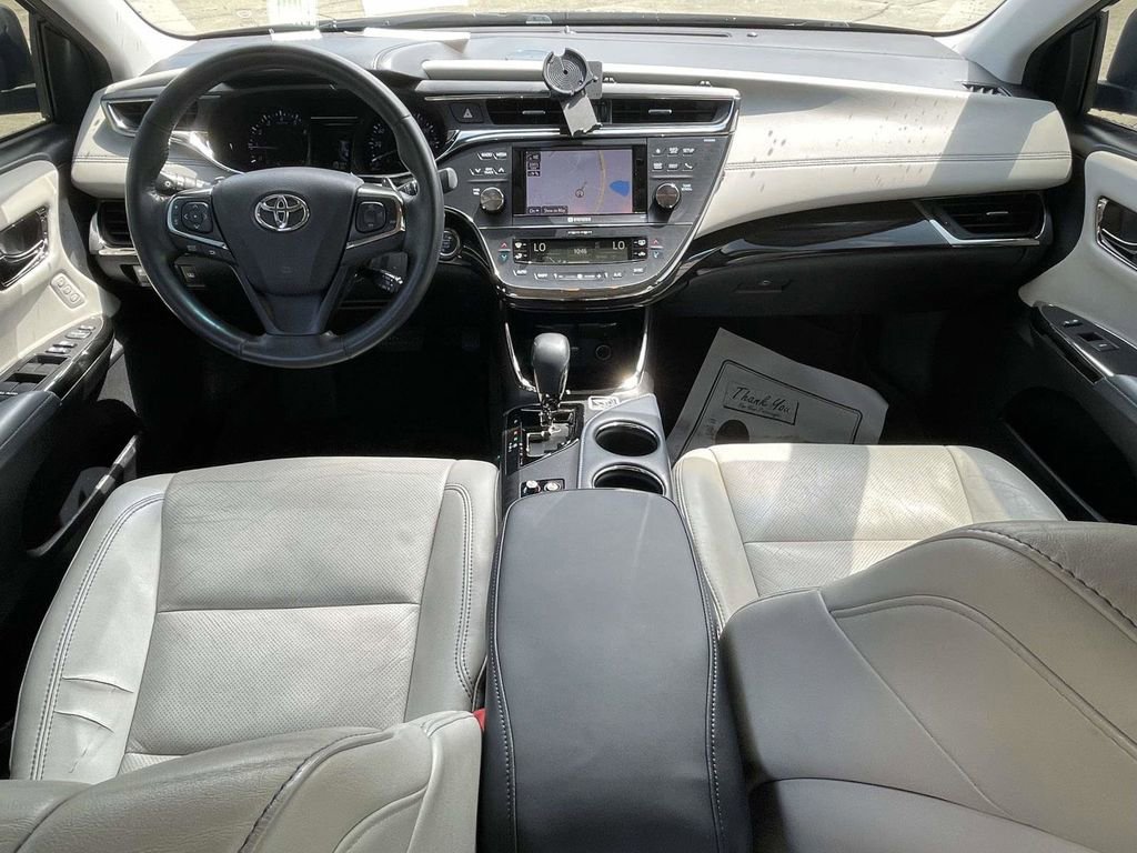 Used 2013 Toyota Avalon Limited FWD image 11