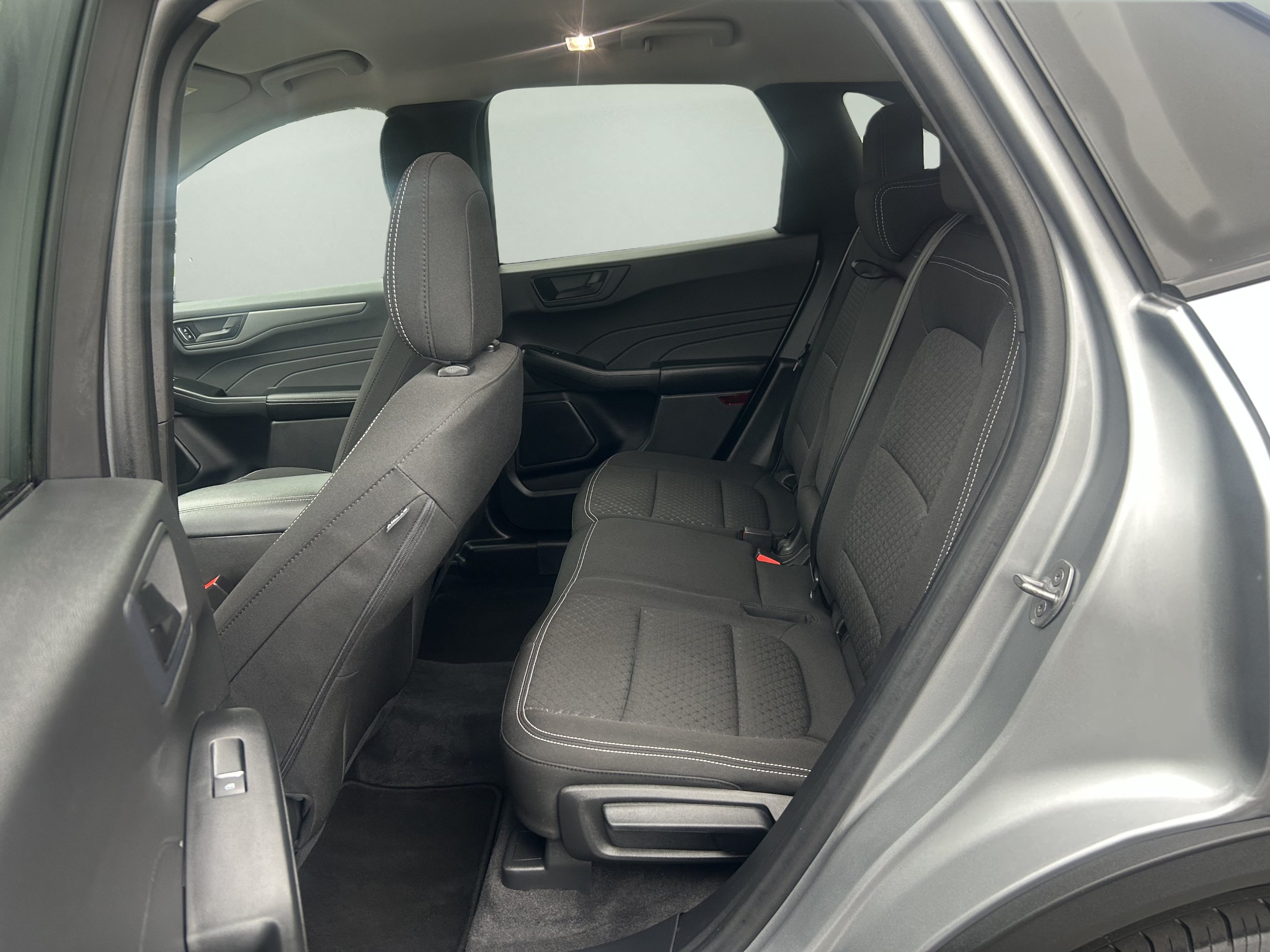 Used 2023 Ford Escape Active AWD/4WD image 10
