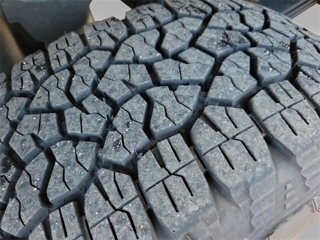 Used 2025 Chevrolet Silverado 2500 Custom w/ Custom Convenience Package image 9