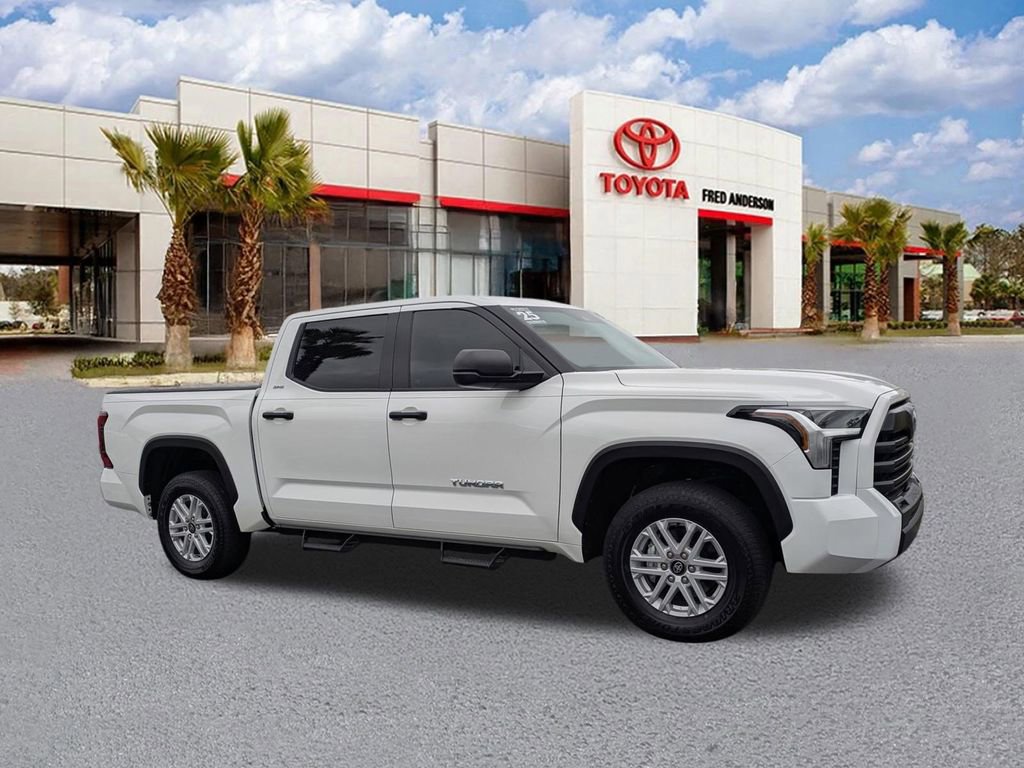 Used 2025 Toyota Tundra SR5 AWD/4WD image 2