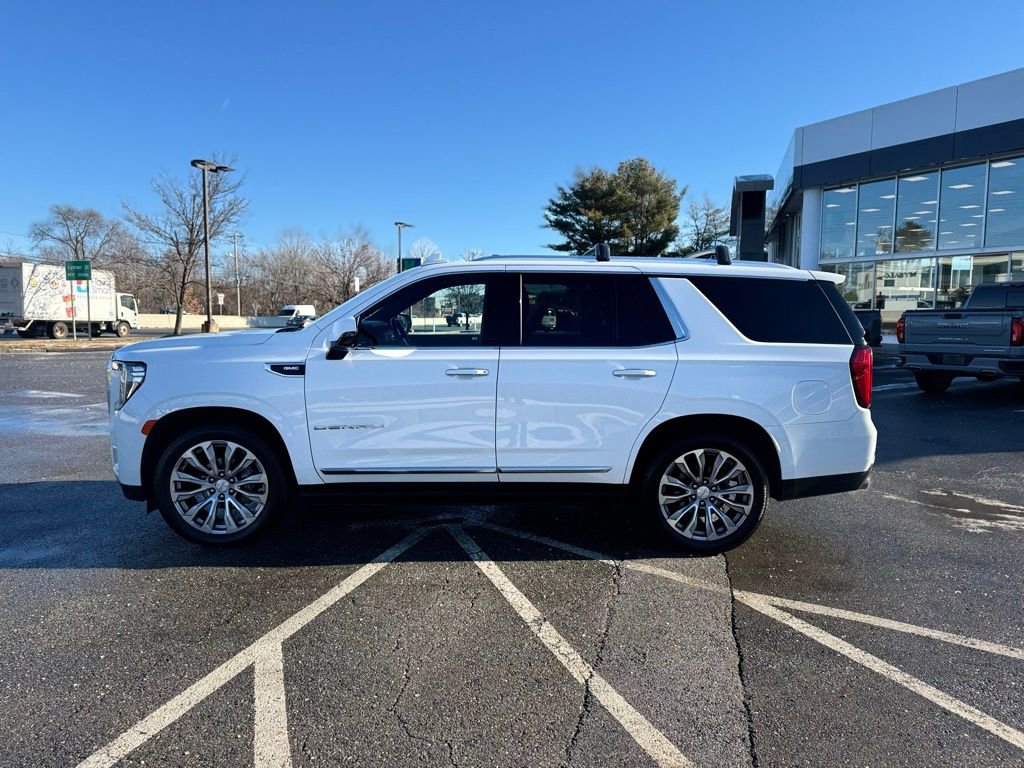 Used 2021 GMC Yukon Denali w/ Denali Ultimate Package image 2