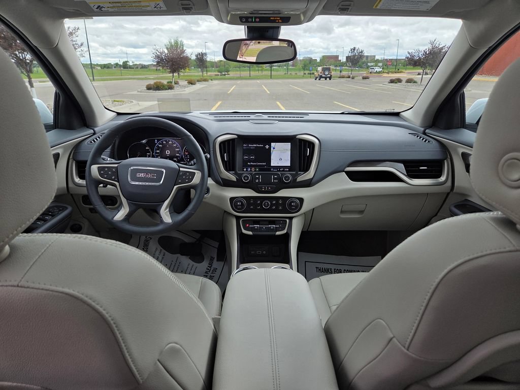 Used 2024 GMC Terrain Denali w/ Denali Premium Package AWD/4WD image 54