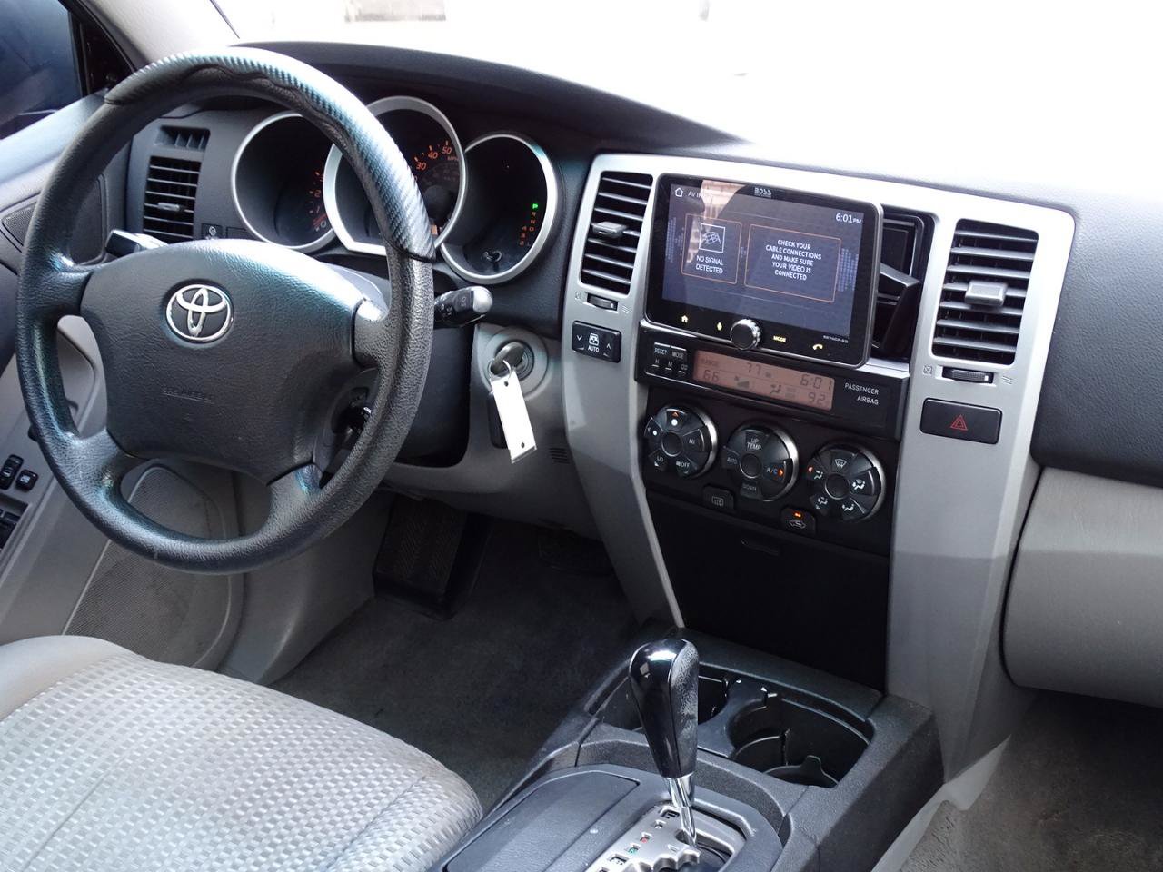Used 2006 Toyota 4Runner SR5 RWD image 26
